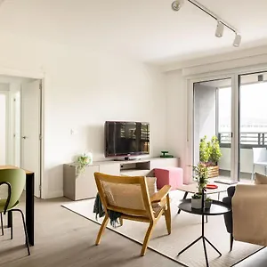 https://santa-ana-junto-a-la-ria-a-estrenar-con-piscina-garaje.sansebastianhotels.net